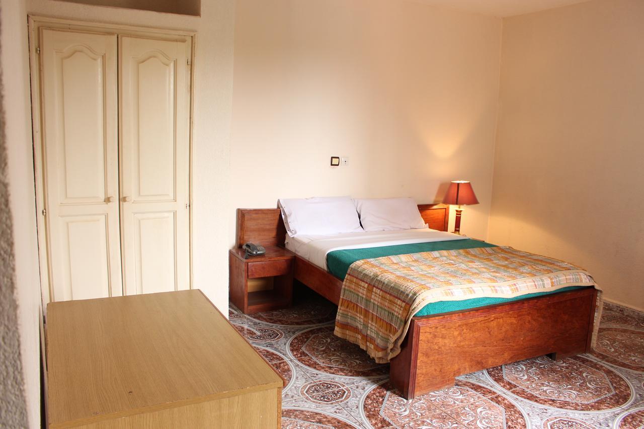 Meumi Palace Yaoundé Dış mekan fotoğraf